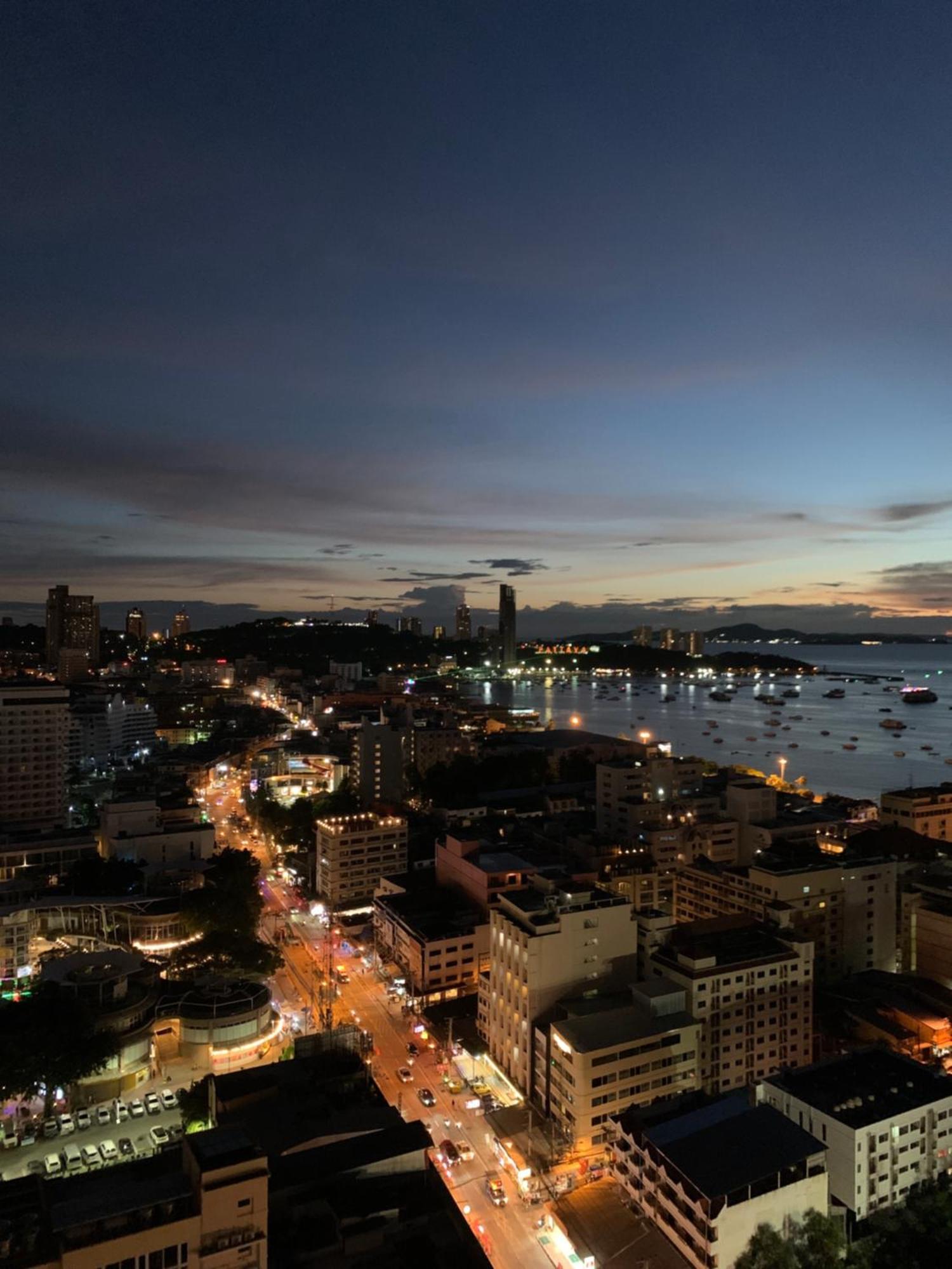 Appartement Edge Pty Luxury Front Seaview 2bedroom Pattaya
